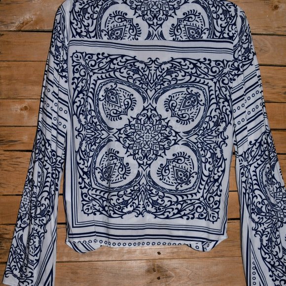 Blue Life blue and white long sleeve blouse size small - Picture 4 of 10